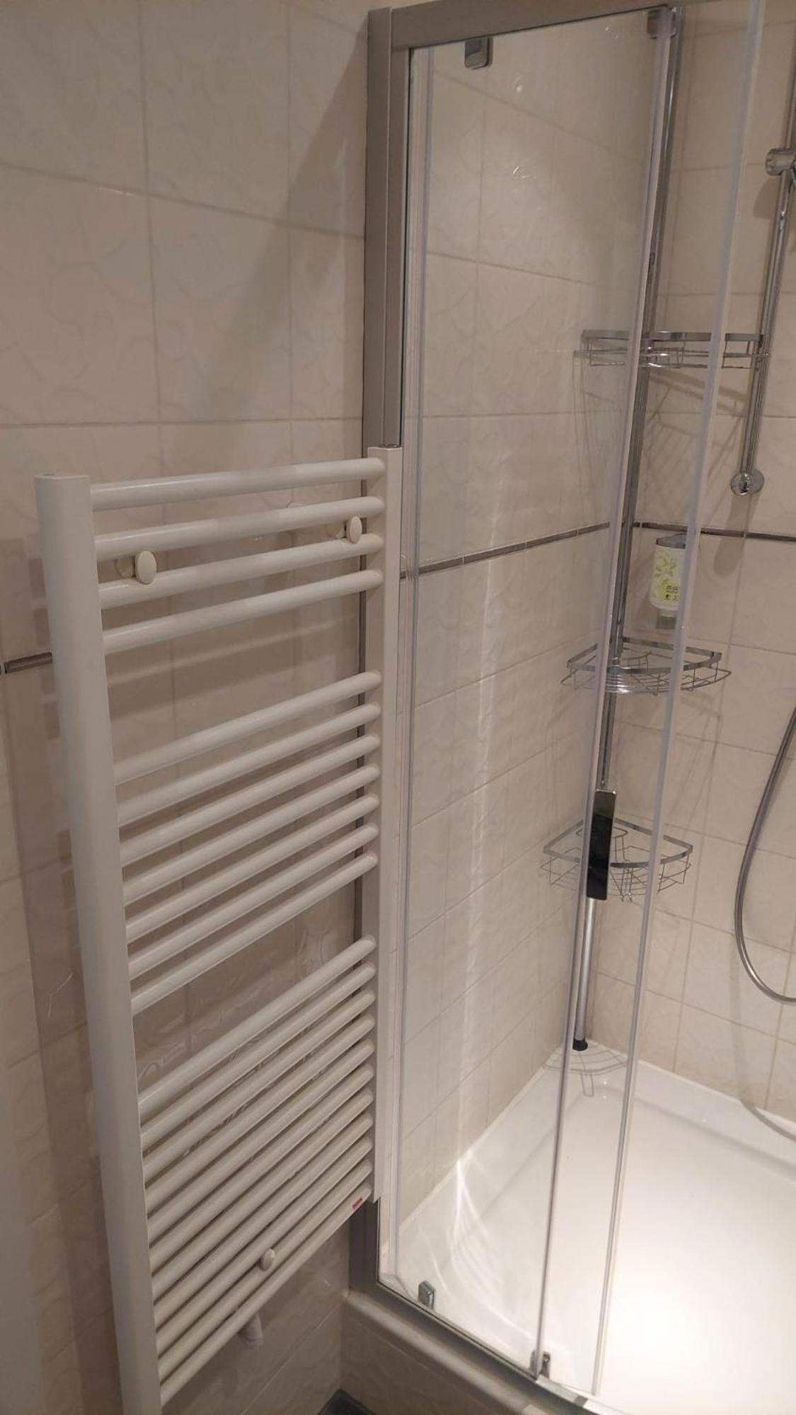 Die Villa, Zimmer 17, Dz 레버쿠젠 외부 사진