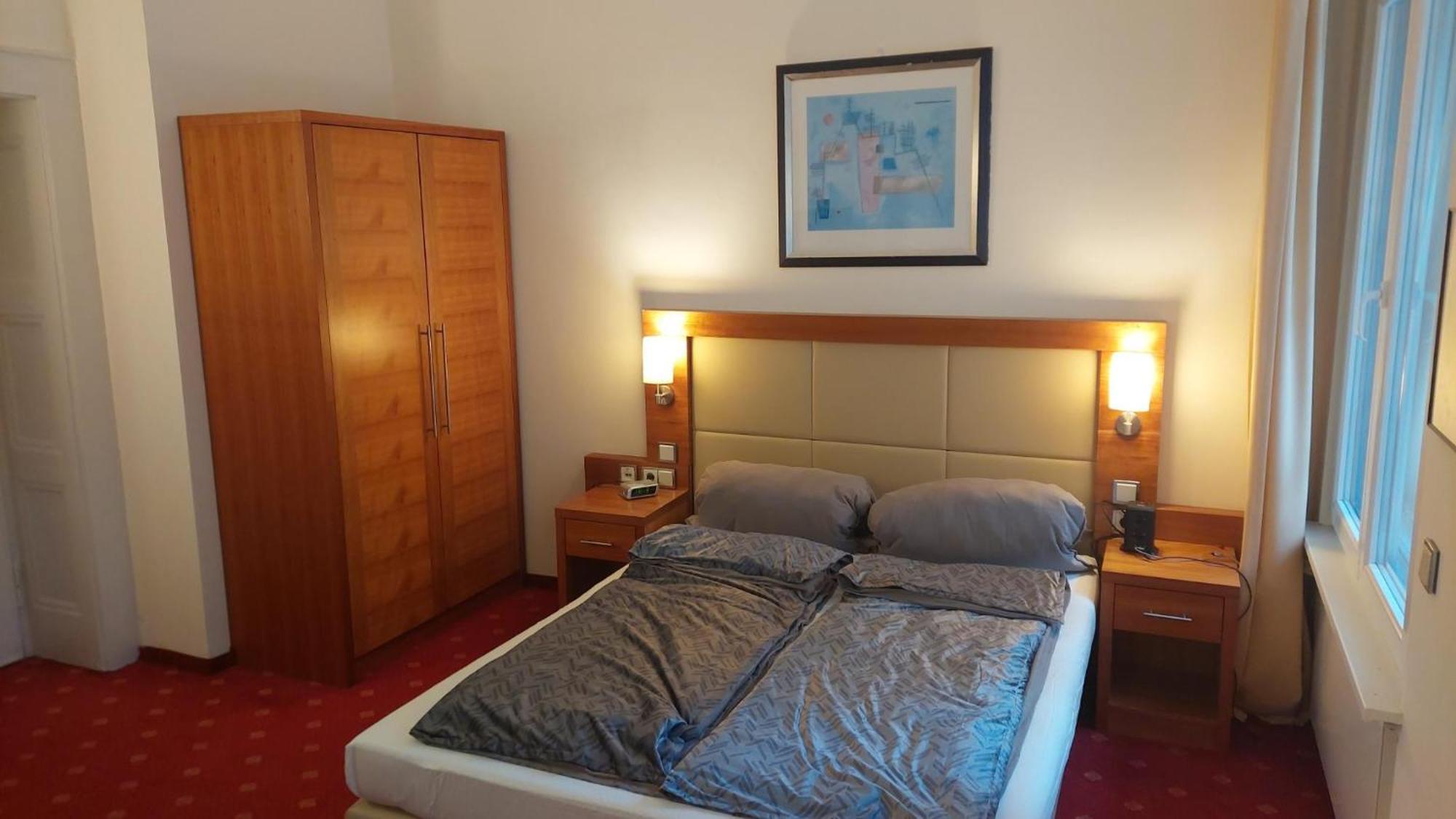 Die Villa, Zimmer 17, Dz 레버쿠젠 외부 사진